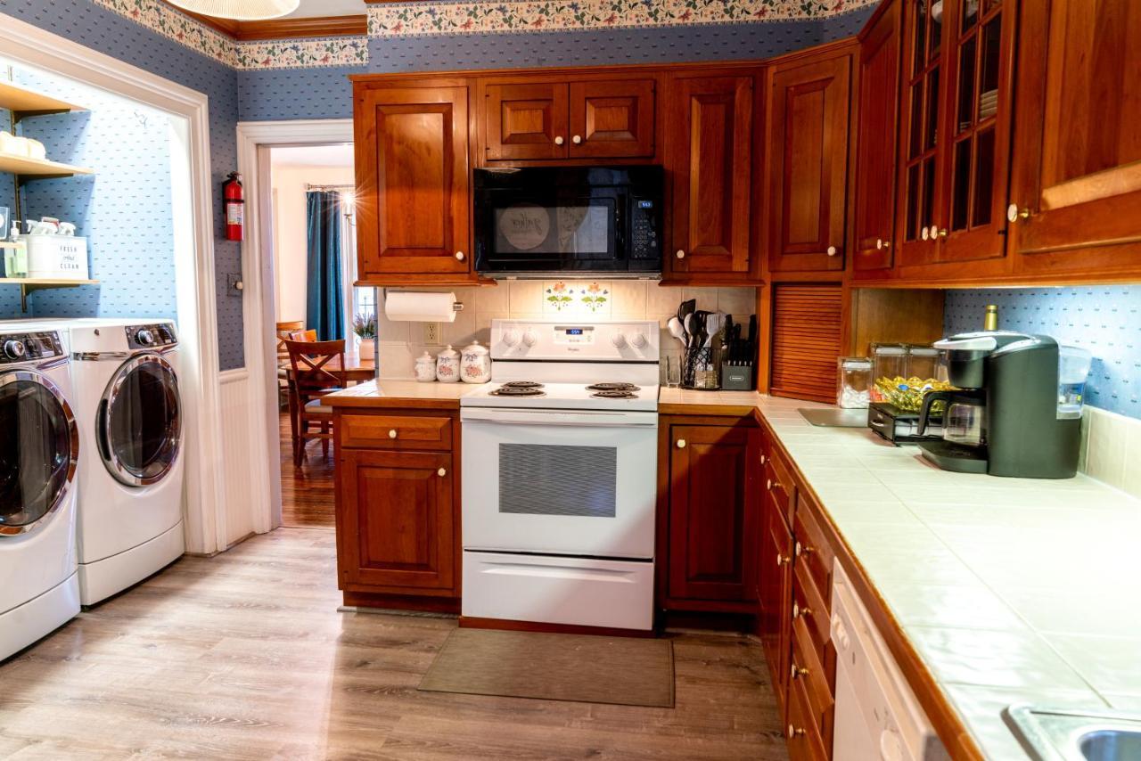 Holiday home Charming Executive Victorian Mansion W/ Free Parking - Near Bucknell Milton