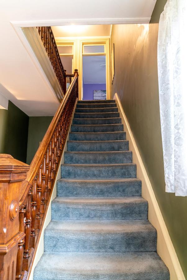 Holiday home Charming Executive Victorian Mansion W/ Free Parking - Near Bucknell Milton